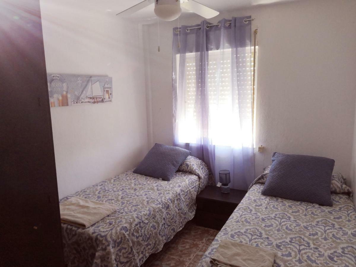 Apartamento de 3 habitaciones cercano a la playa Tarifa Exterior foto